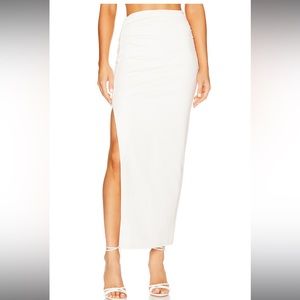 Lovers and Friends Julie Maxi Skirt in White - xs